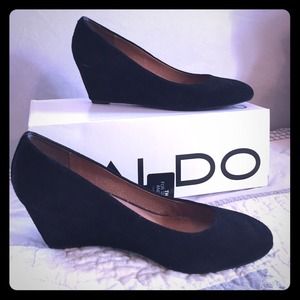 ALDO black wedge heels