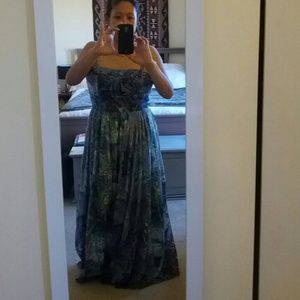 Suzi Chin boutique maxi dress with lining