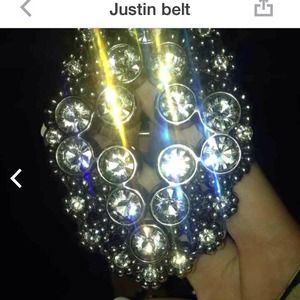 Justin belt
