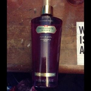 Victoria secret perfume