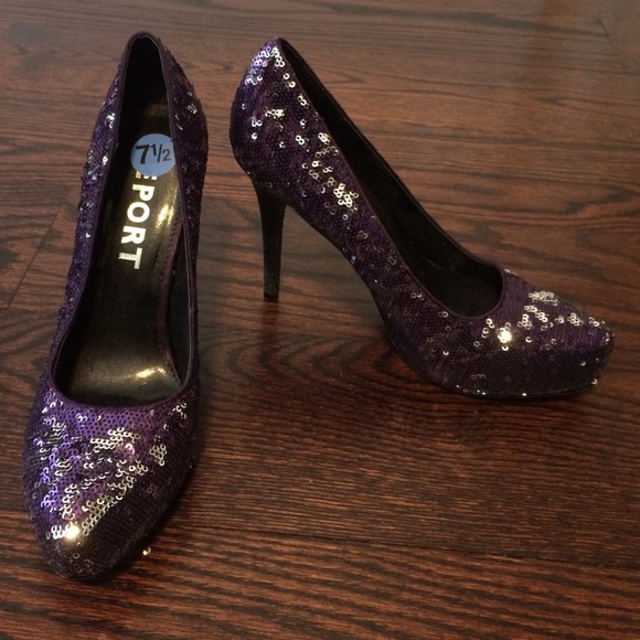 Report purple sequin shoes