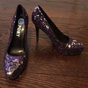 Report purple sequin shoes