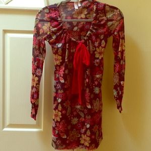 floral top with sheer sleeves