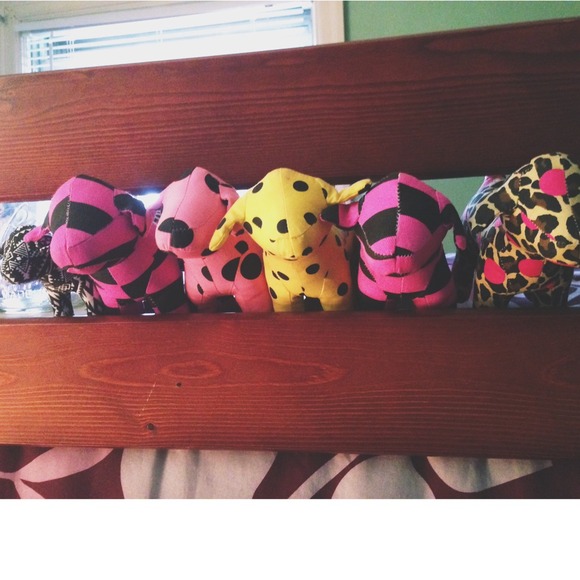 Victoria Secret Pink Mini Dogs