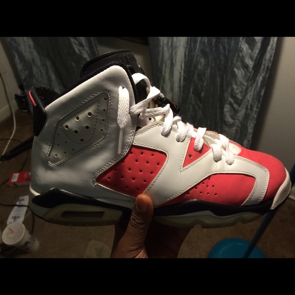 Jordan Coral 6s