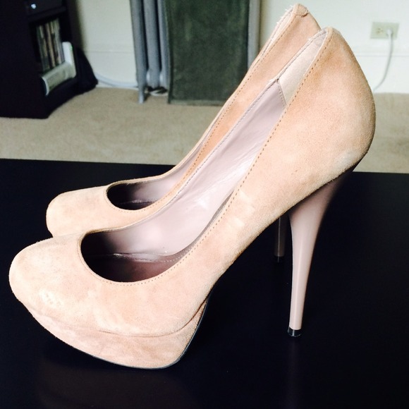 Steve Madden suede tan heels