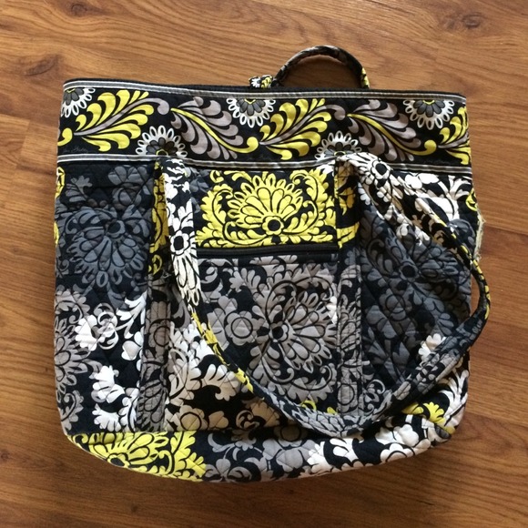 Vera Bradley Baroque tote bag