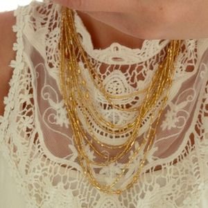 Yellow gold necklace