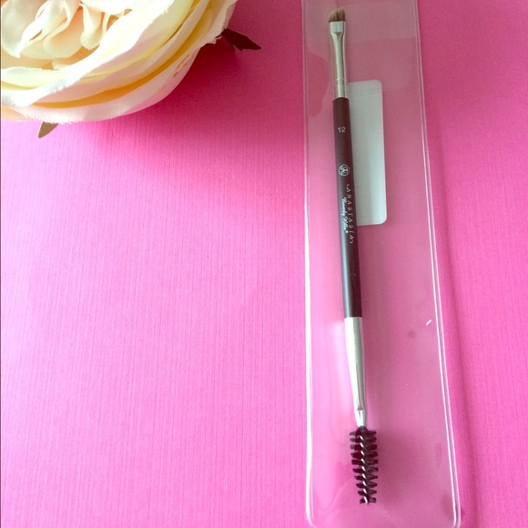 Anastasia Beverly Hills Duo Brow Brush