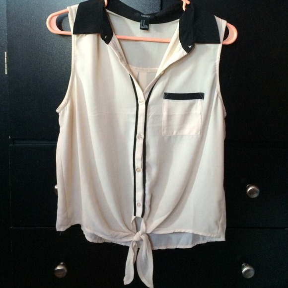 FOREVER 21 blouse