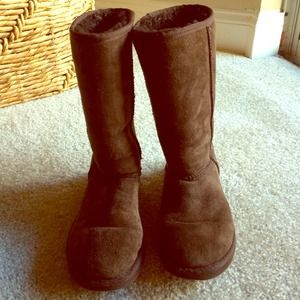 Tall Chocolate Uggs