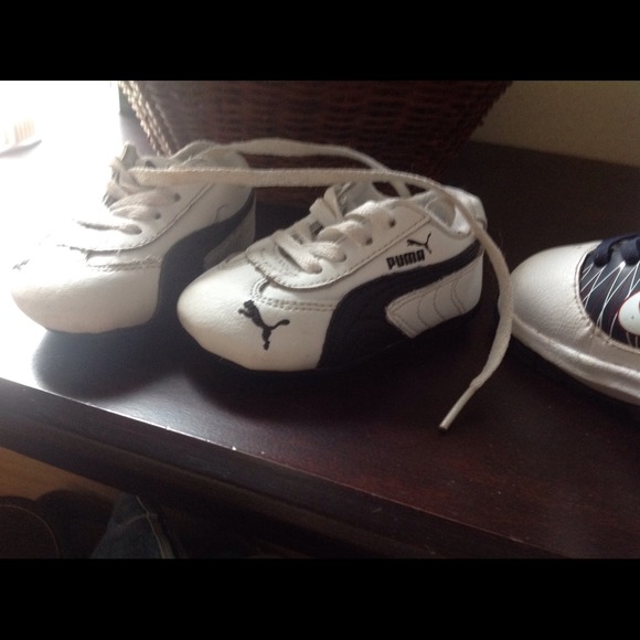 Baby puma sneakers