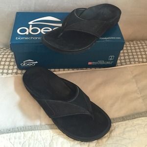 Abeo orthotic flip flops
