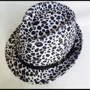 Leopard fedora hat