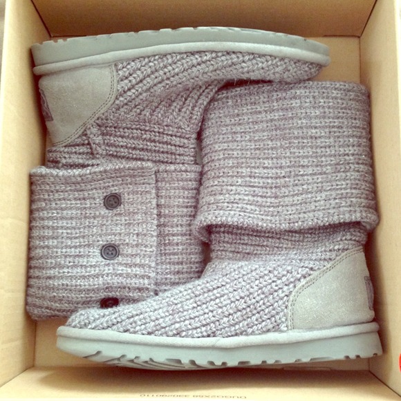 UGG Boots - 100% Authentic Cardy UGGs