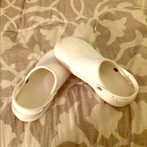 White crocs brand sz 11