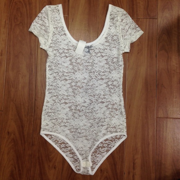 ❌SOLD❌ White Floral See-Through Onesie