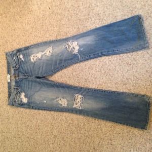 Abercrombie & Fitch distressed jeans
