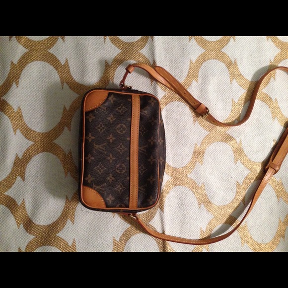 Louis Vuitton trocadero crossbody