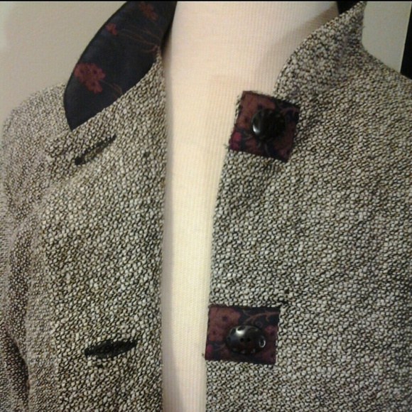 Chico's design - Picture 3 of 4