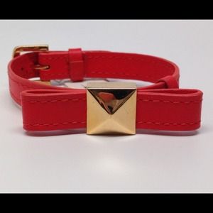 NWT Kate Spade New York Leather Bow Bracelet 😍