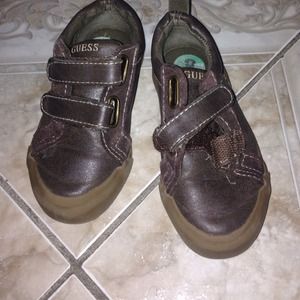 Guess dress shoes