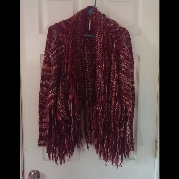 Free People Sweaters - 🎉HP 1/11🎉🆕Free People Fringe Cardigan