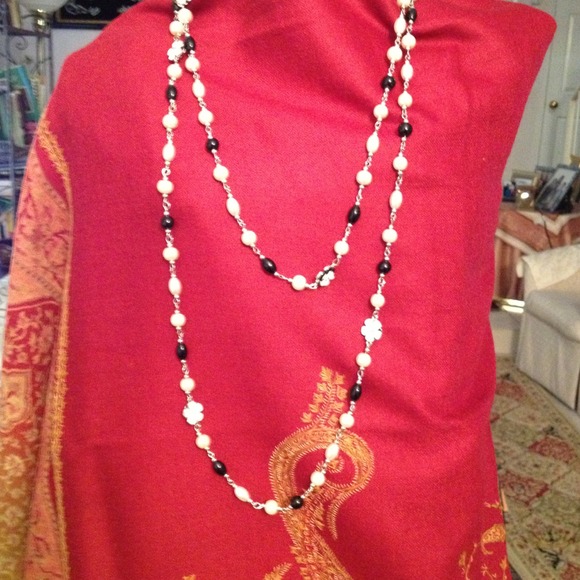 🎉sale🎉Coco necklets