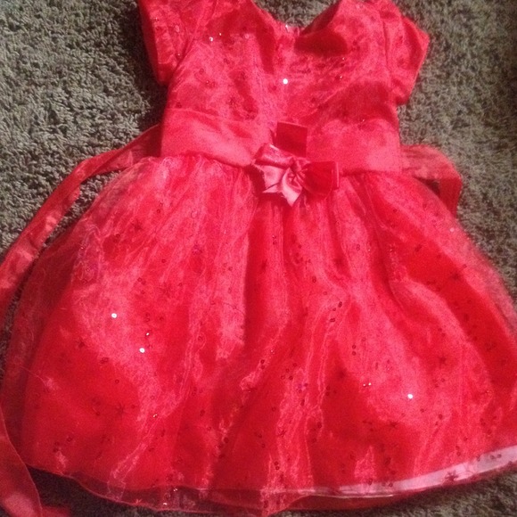 Red dress little girls Sz 4T like New