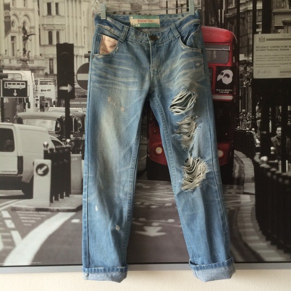 My first pair of Self-ripped Boyfriend Jeans :D