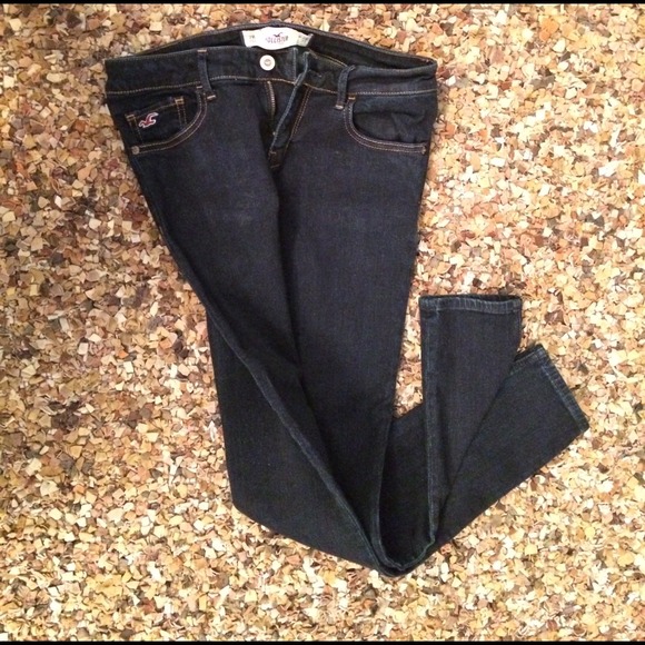 Hollister Jeans - Picture 3 of 4