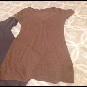 🚫SOLD🚫Bundle..Two shirts for the price of one..!