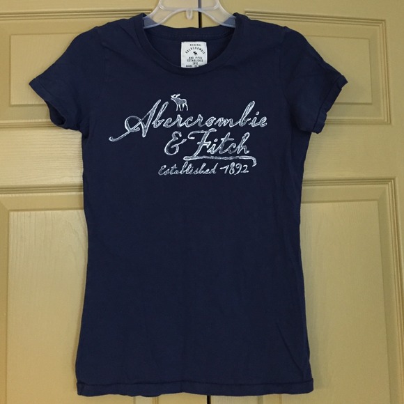 Navy A&F T Shirt Size M
