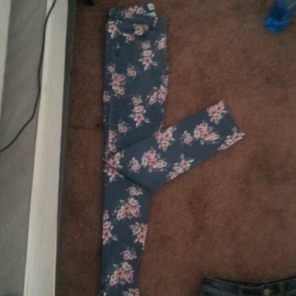 Floral skinny jeans