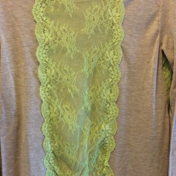 🚫SOLD💗 AE Tan with lime green lace top 💗 - Picture 2 of 3