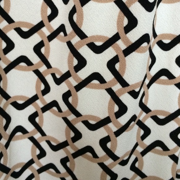 NWT banana republic patterned top - Picture 2 of 3