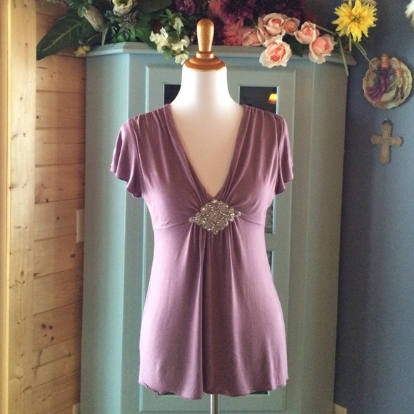 Daisy Fuentes Tops - DAISY FUENTES Gorgeous Blouse w/Faux DIAMONDS