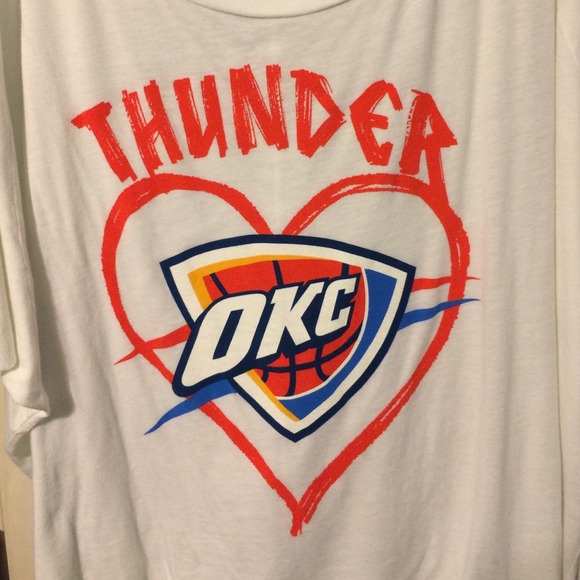 Oklahoma City Thunder white t-shirt
