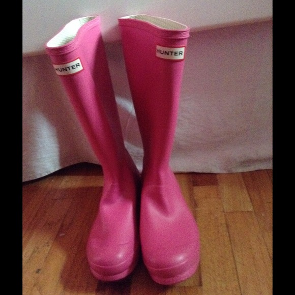 Hunter Shoes - Hunter Pink rain boots