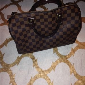 Louis Vuitton Damier speedy 30