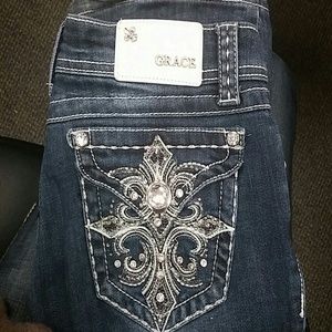 Grace in L.A. Jeans from the Buckle