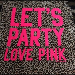 Victoria secret stadium blanket