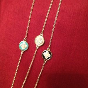 Sale๐HP4/19๐VC necklets