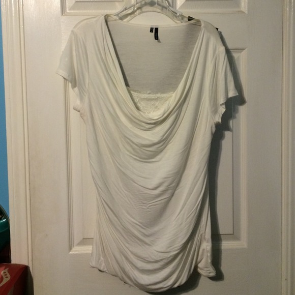 White t-shirt with lace front