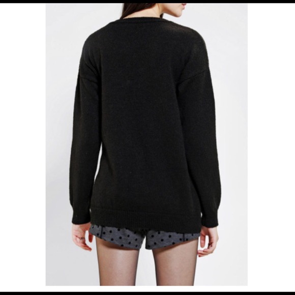 Sweater. - Picture 2 of 3