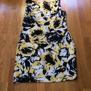 Sleeveless floral print dress size 12