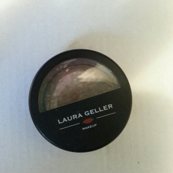 $2pypl: Laura Geller Bronzer