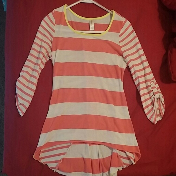 White/Orange No Boundaries shirt