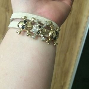 Wrap-around Skull Bracelet
