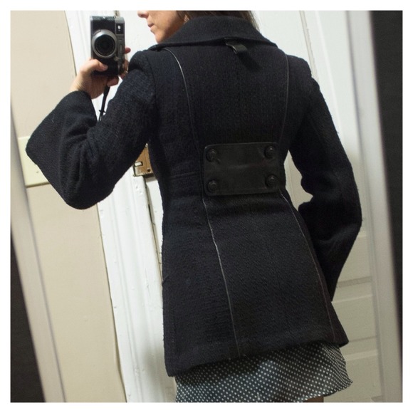 ❤️SOLD❤️ Mackage Black Wool & Leather Coat - Picture 2 of 4